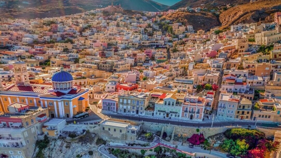 Vaporia, the most picturesque quarter of Ermoupolis Syros!