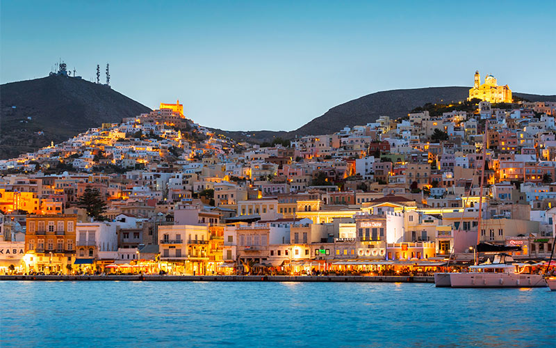 Conde Nast Traveller: Η Σύρος στα καλύτερα ελληνικά νησιά το 2023