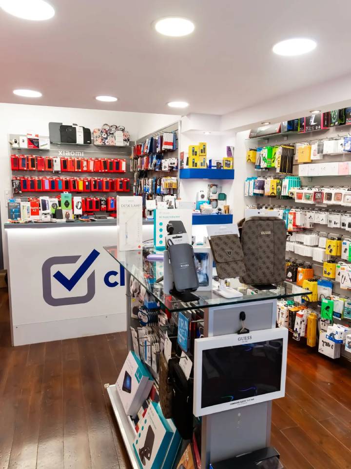 CLICK-SMART-ACCESSORIES-SYROS-INTERIOR