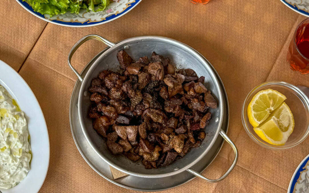 Στην οικογένεια του Visit.Syros και η ταβέρνα Βεγγέρα!